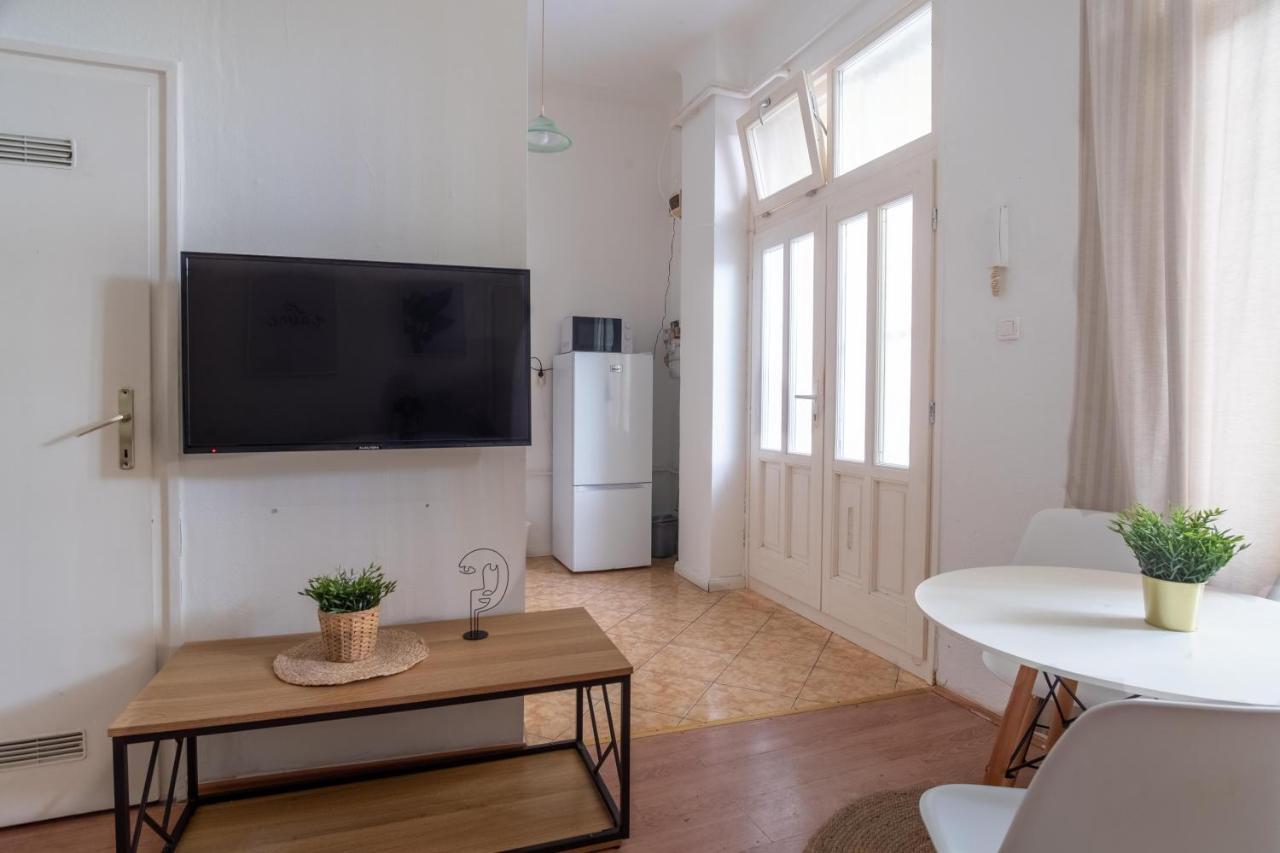 Appartement Very Central 1-Br Apt With Patio à Budapest Extérieur photo